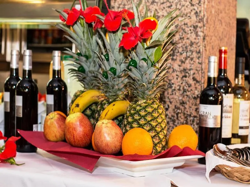 קן פסטייה Hotel Amic Gala ספרד